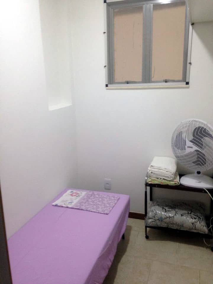 Mini izba so samostatným lôžkom