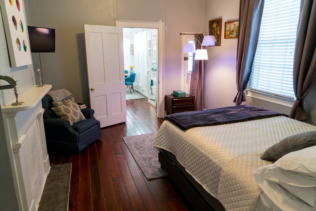 Bedroom with queen bed.