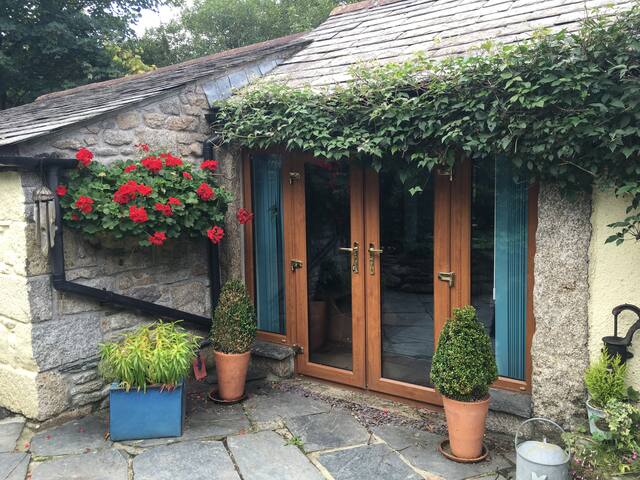 Wenford Cottage (annex) PL30 3PN
