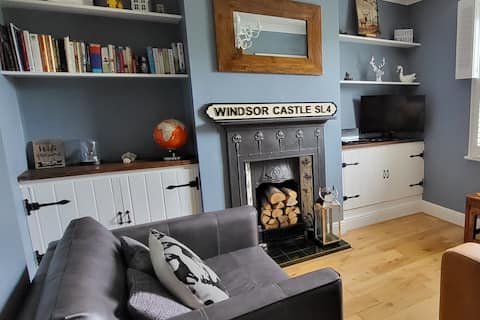 Popular Airbnb listing: Saddlers Rest perfect for LaplandUK & Legoland in Eton