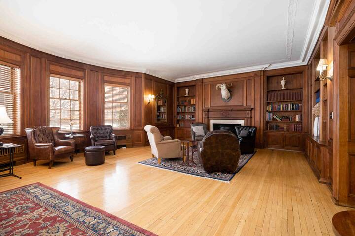 The Grand Mansion on Pillsbury- 4 floors! 10k sqft gallery image 4