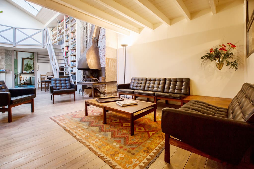 Sofa, armchairs & fire place area