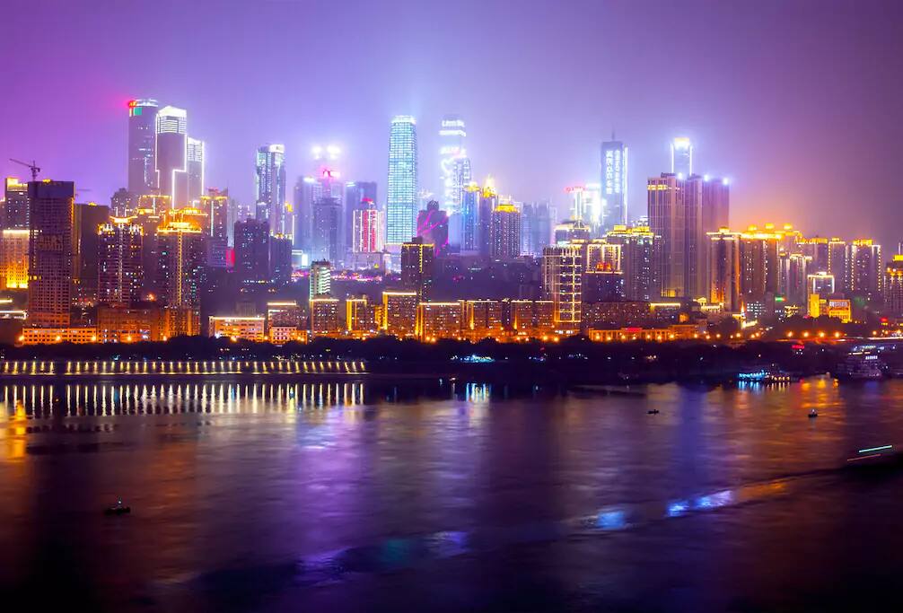阳台外景,俯瞰渝中半岛夜景