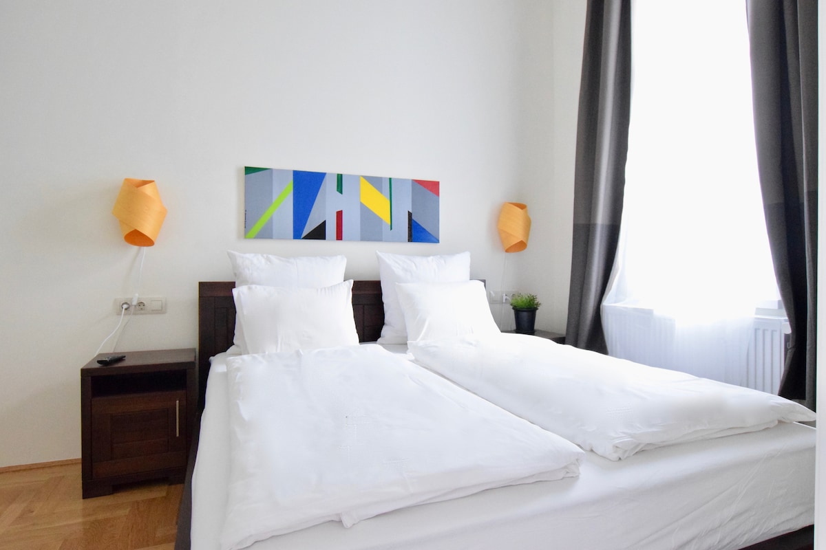 ห้องนอนเล็ก
