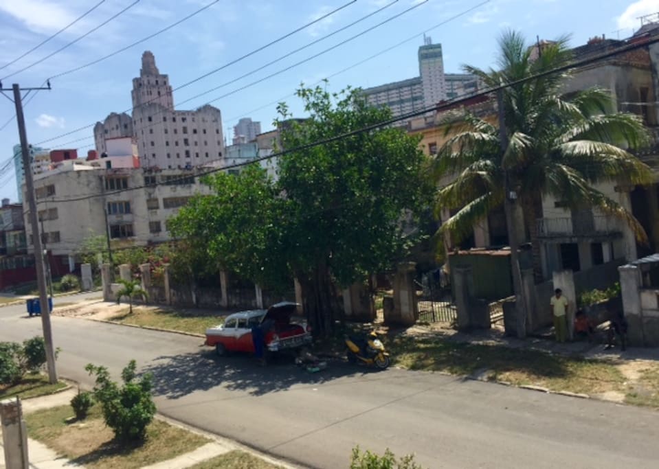 Esta sera la vista que podra disfrutar desde el balcon de nuestro hogar, aqui podra tomar sus desayunos y pasar sus ratos de ocio,