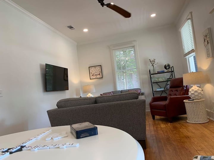 Beech Street Bungalow - Texarkana, AR