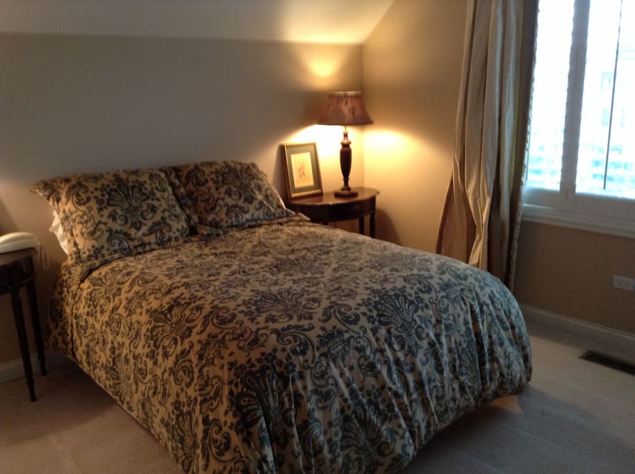 Second guest bedroom