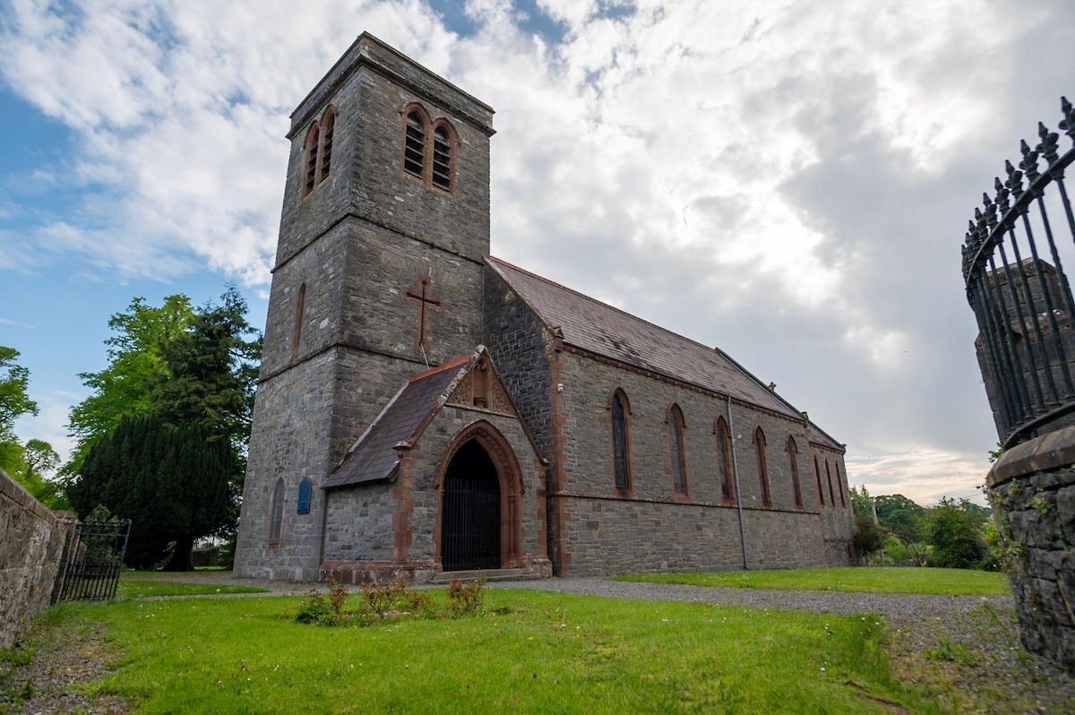 Enclosure in Davidstown (pilsworth)