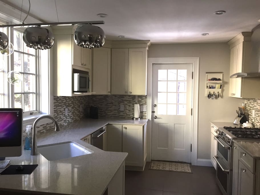 Kitchen 2