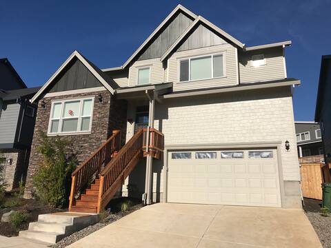 Angel Habitat 5BD+2.5Bath Quiet&Private Home