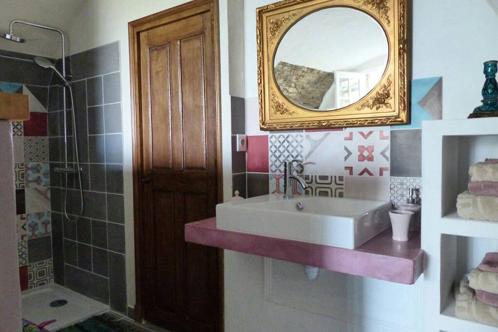 Salle de bain l'anghiona