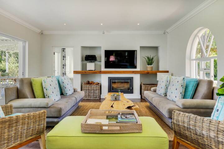 Cherry Lane, by Cape Valley Stays gallery image 4