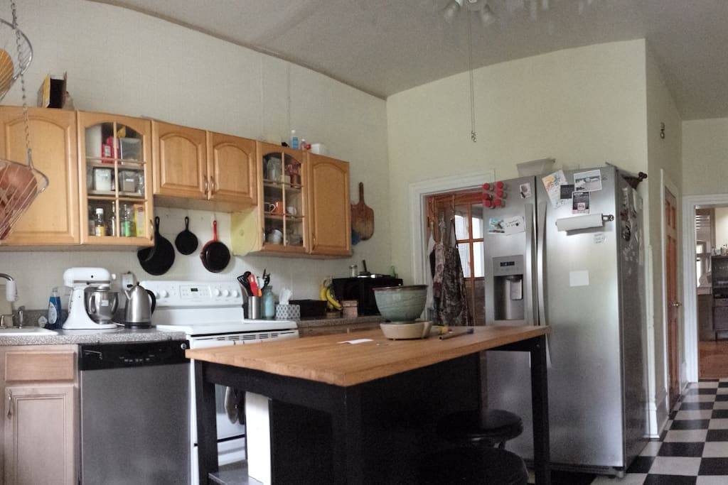 A full kitchen