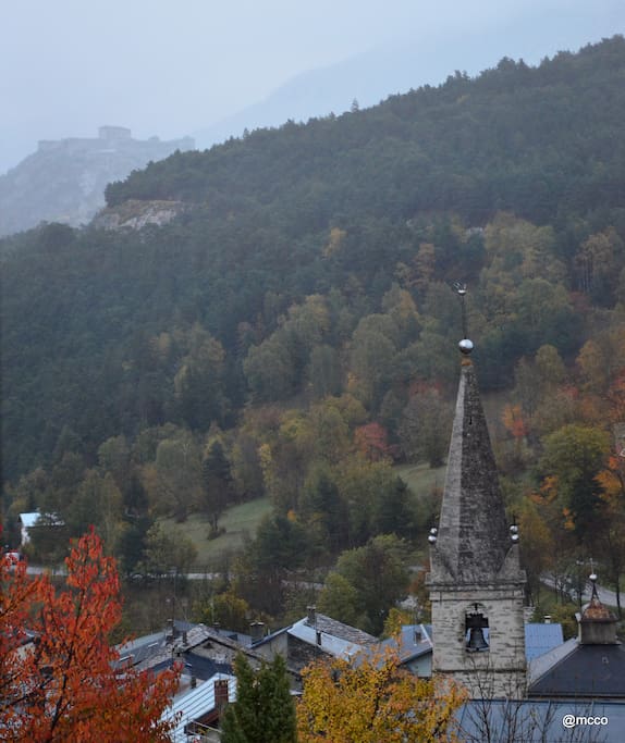 vue depuis le balcon sur le vieux village