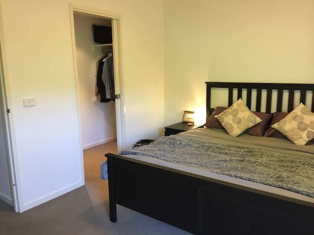 Quality apartment in Braddon