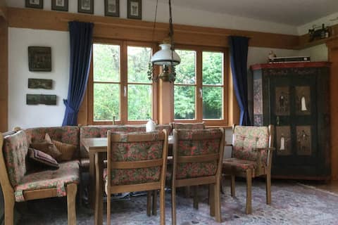 Top Airbnb: Vacation home, large property with swimming pond in Würzburg