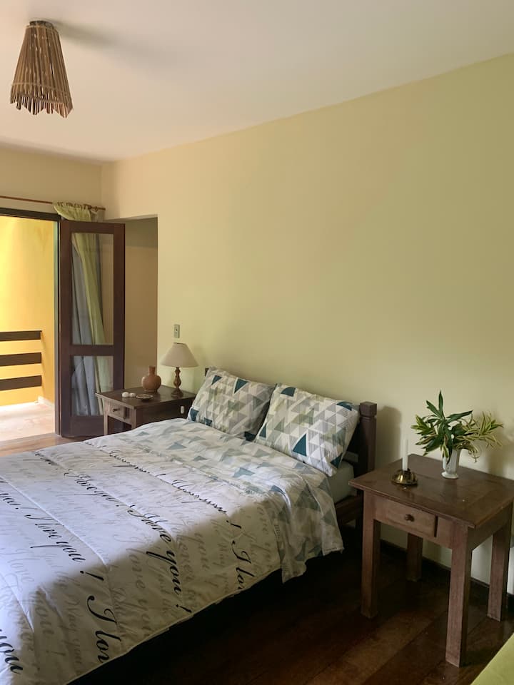 საძინებელი 1