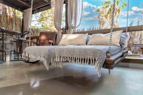 The Brown House,for special desert vacation