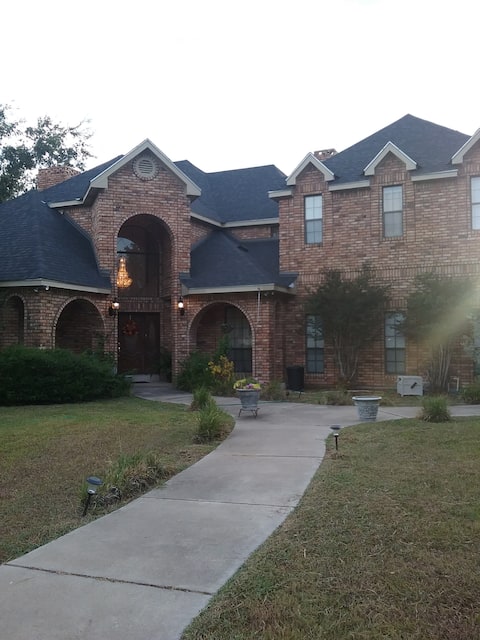 The Carriage House in Harlingen, Texas 14