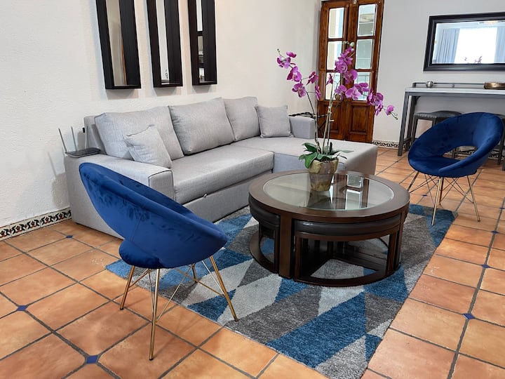 Casa Con Rooftop Privado En Barrio Antiguo - Monterrey