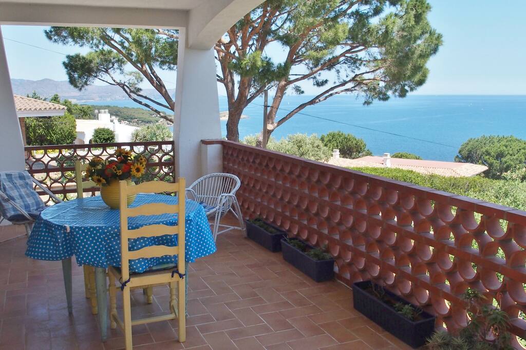 terrasse vue exceptionnelle mer mediterranée