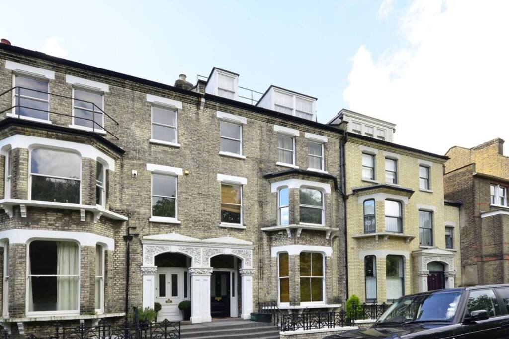 Victorian Front