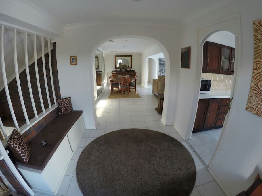 Foyer, looking through to dining area