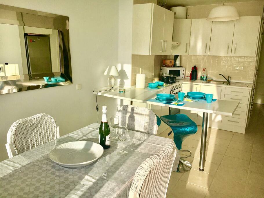 Living room Kitchen