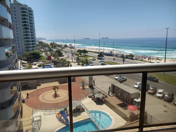 Vista al balcón desde casa 