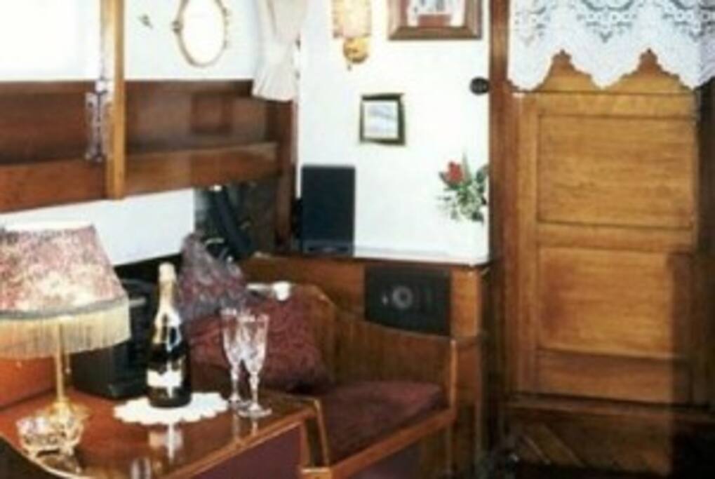 Salon
