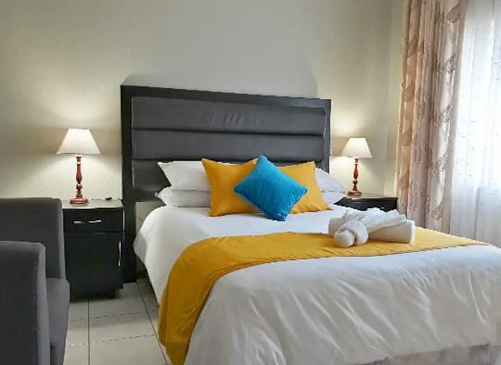 Harare Province Holiday Rentals & Homes Zimbabwe Airbnb