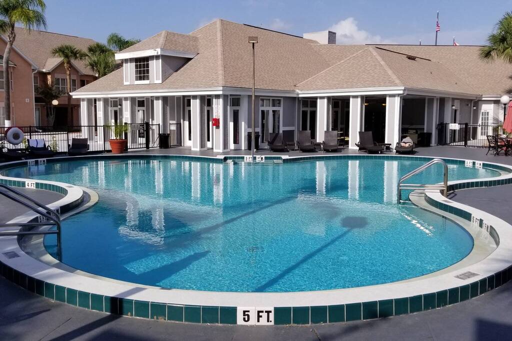 Just steps from your front door you'll be in our refreshing "Famous Mouse" themed pool with extended pool hours.