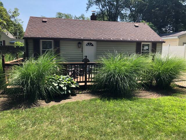 Airbnb Conneaut Vacation Rentals Places To Stay Ohio