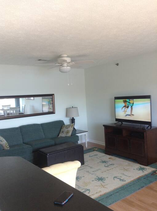 Living room. 50'' TV