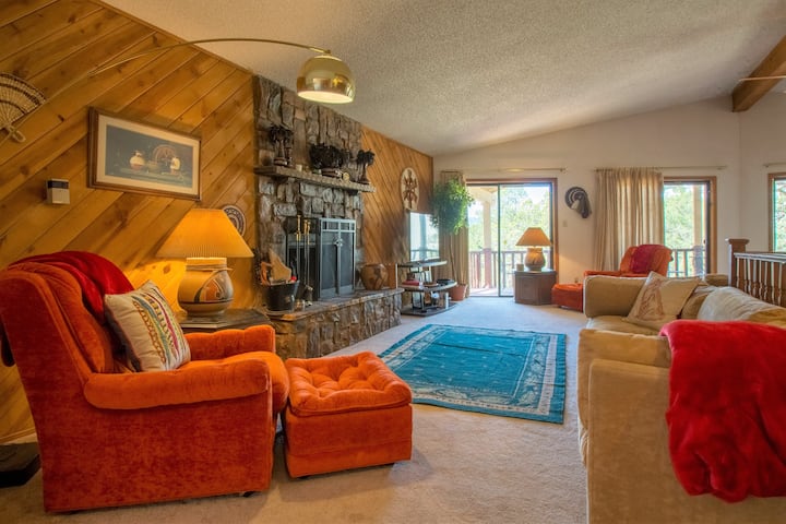 Big, Secluded & Close To The Village. A/c - Ruidoso, NM