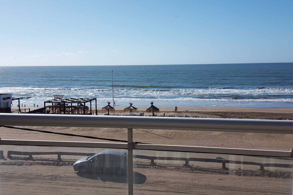 Balcon frente al mar