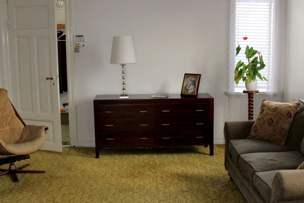 Entrance + Living Room I