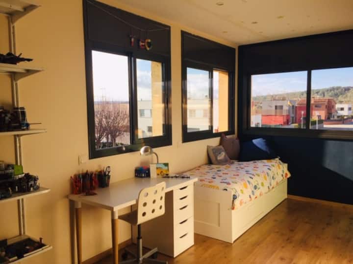 الغرفة المزدوجة 2 ( الطابق الأول)