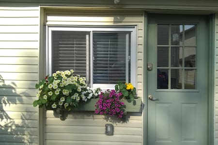 Unique Sanitized Studio - Westboro - Re-opened!