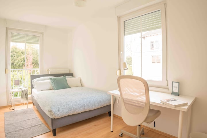 غرفة النوم 1