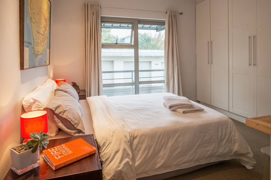 guest bedroom