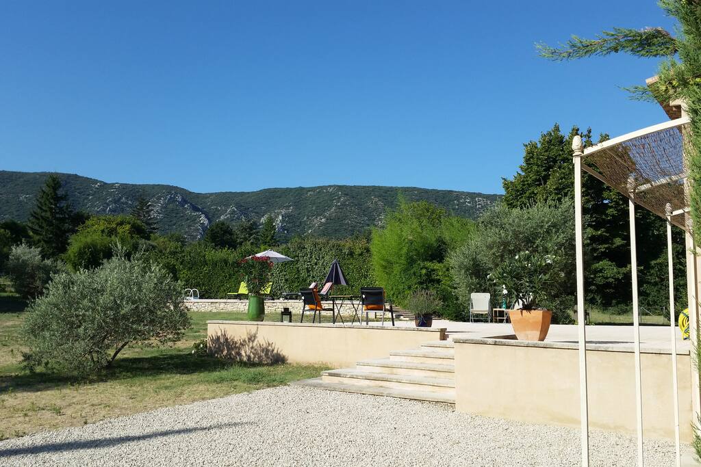 Udsigt til Luberon bjergkæden