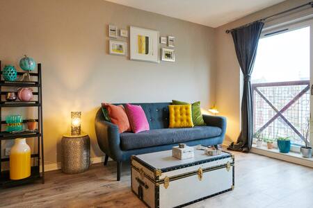 Central Edinburgh Cosy 2 bedroom Flat Free Parking