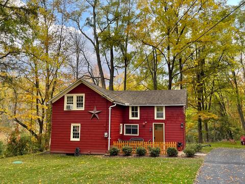 The Red Country Cottage