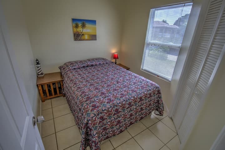 Oleander Beach Lodge #2