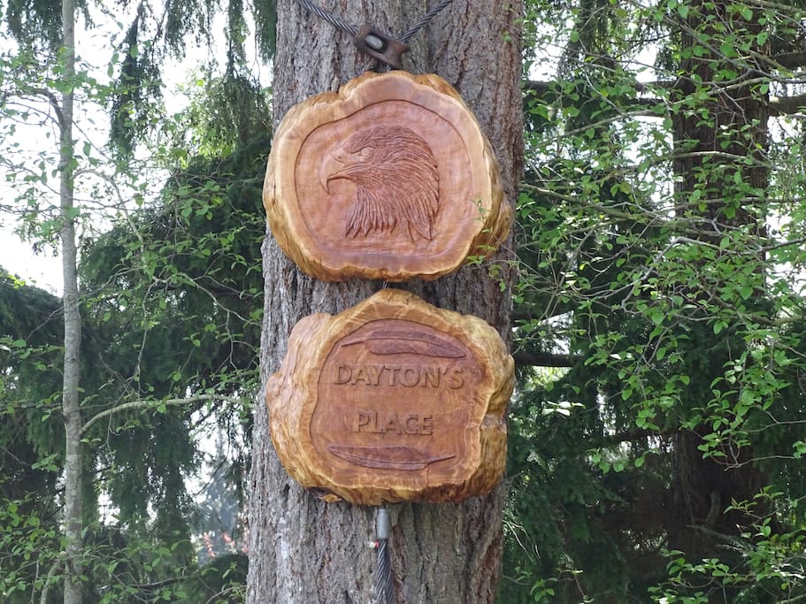 The welcoming sign