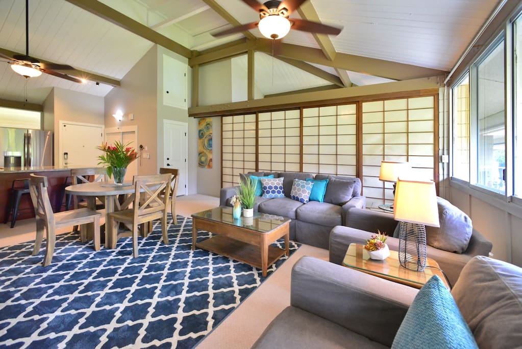 Impressive 16 foot vaulted ceilings add to the spacious presentation of our condo.