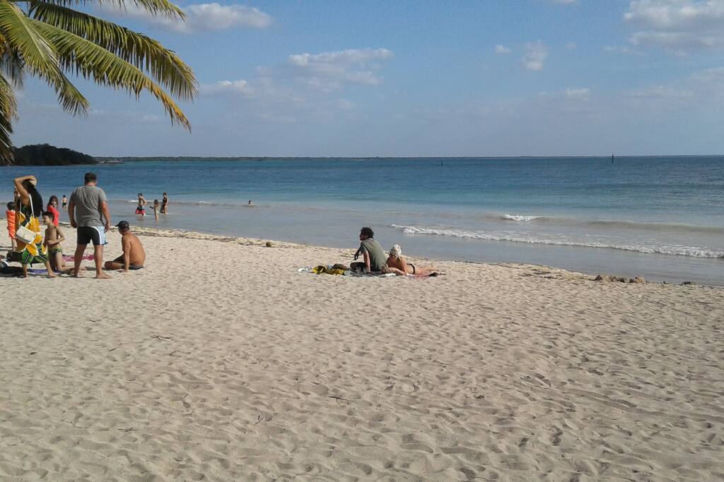 Playita Caleton 50 metros de Casa
