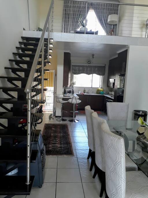 Kitchen & Dinning area view
