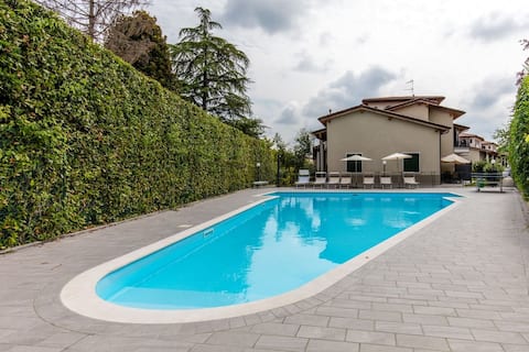 Annuncio Airbnb popolare: The Garda Towers a Peschiera Del Garda